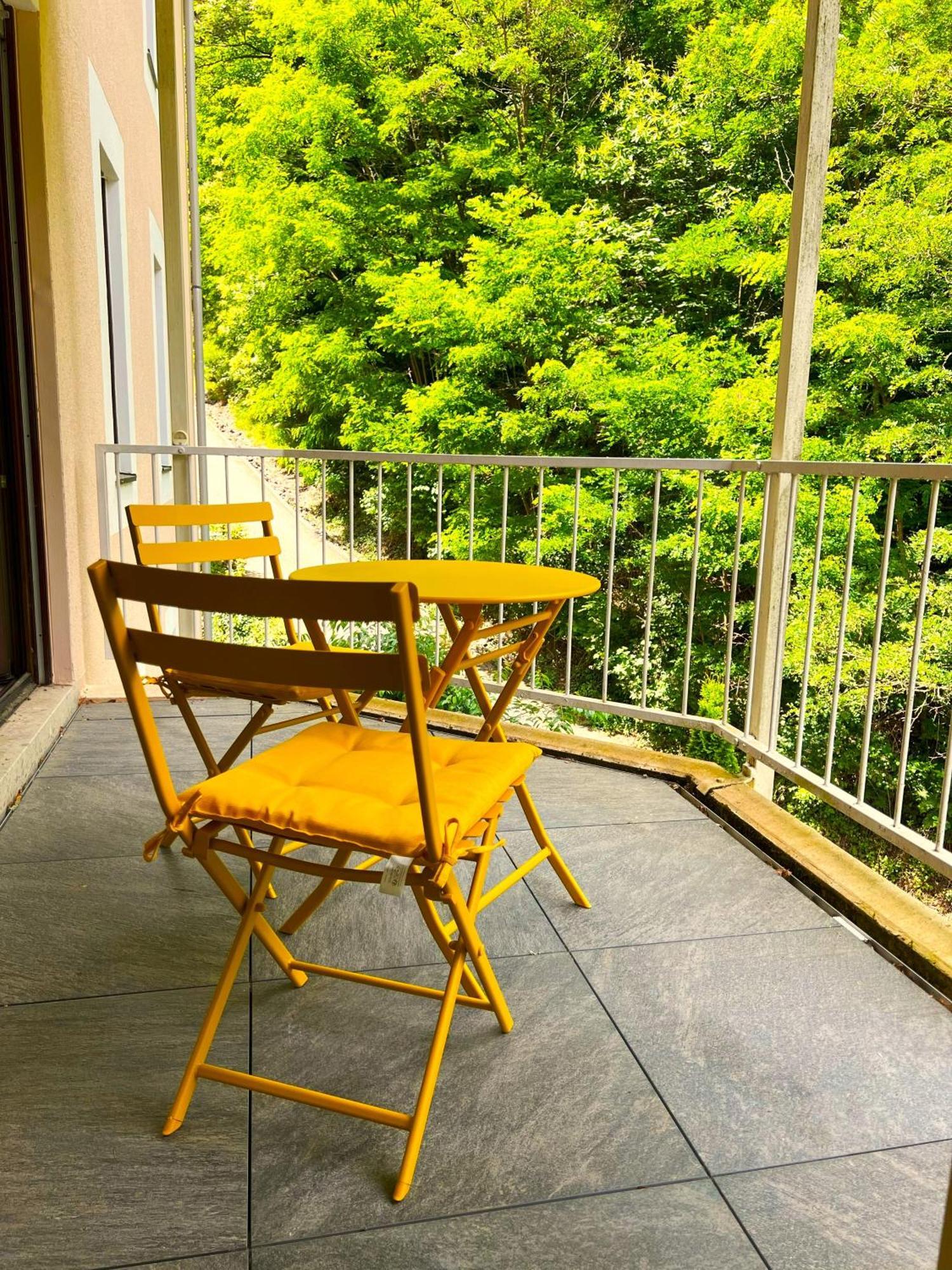 Ferienwohnung Buehler-Kurparkresidenz Bad Bergzabern Exteriör bild